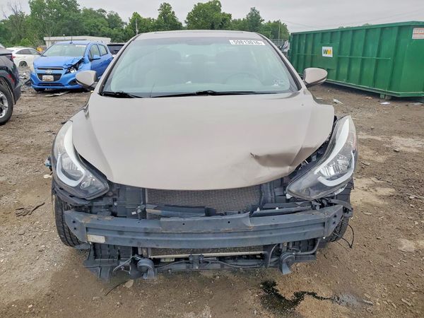 2016 HYUNDAI ELANTRA