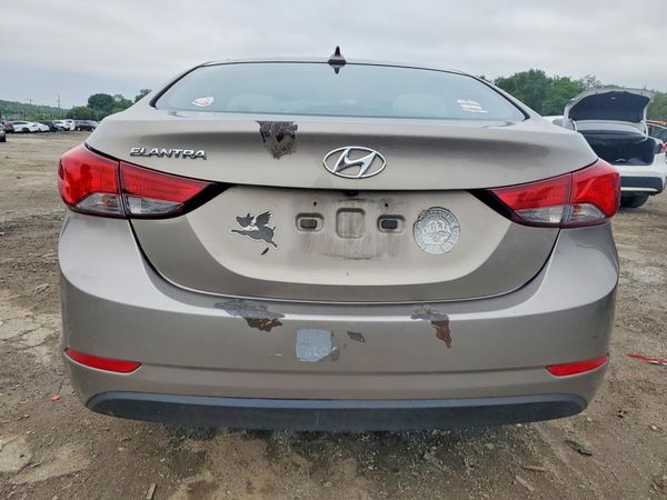2016 HYUNDAI ELANTRA