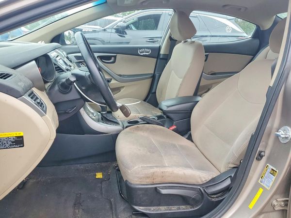 2016 HYUNDAI ELANTRA