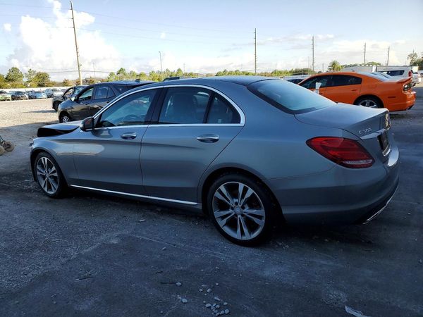 2015 MERCEDES-BENZ C Base
