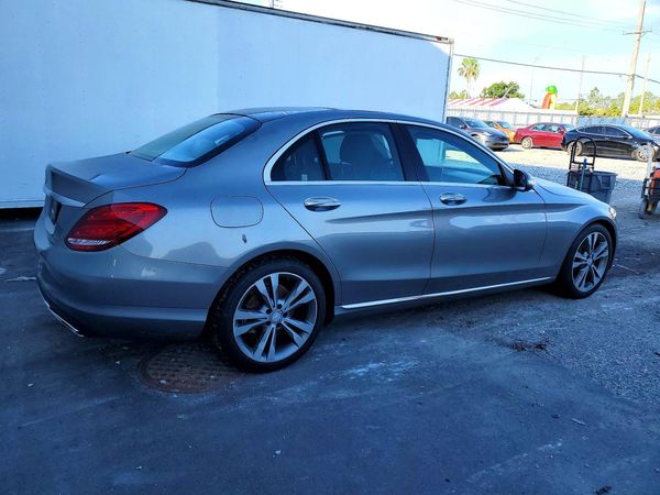 2015 MERCEDES-BENZ C Base