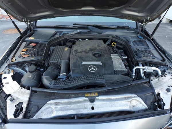 2015 MERCEDES-BENZ C Base