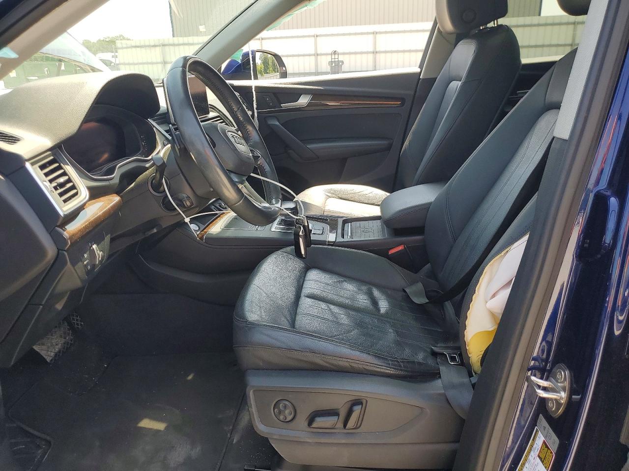 2019 AUDI Q5 quattro Premium Plus