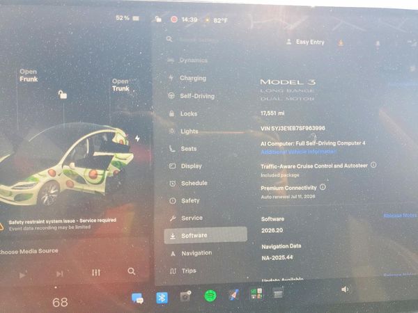 2025 TESLA MODEL 3