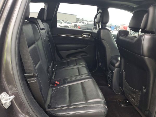 2017 JEEP GRAND CHEROKEE