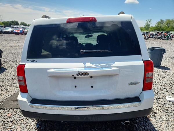 2017 JEEP PATRIOT LATITUDE FWD