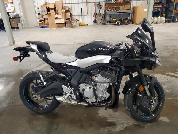 2026 CF MOTO 675SS
