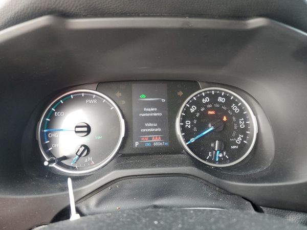 2022 TOYOTA RAV4 SE