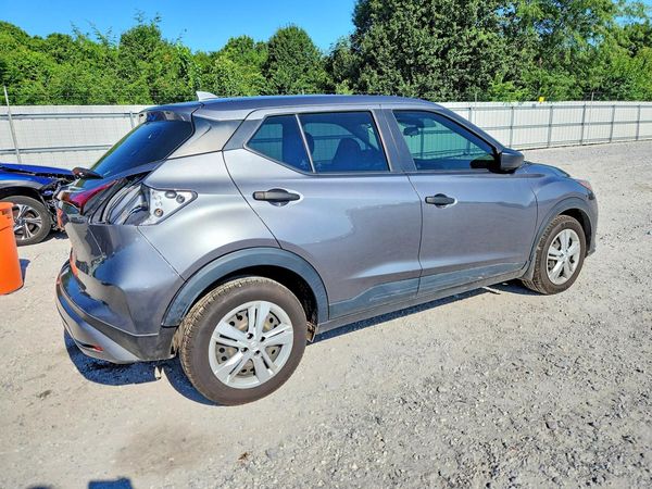 2024 NISSAN KICKS