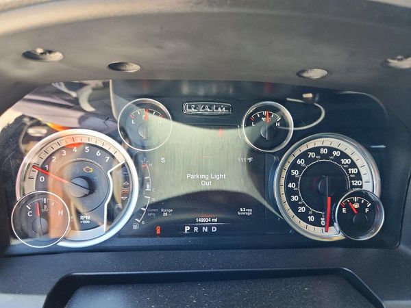 2016 RAM 1500 SLT