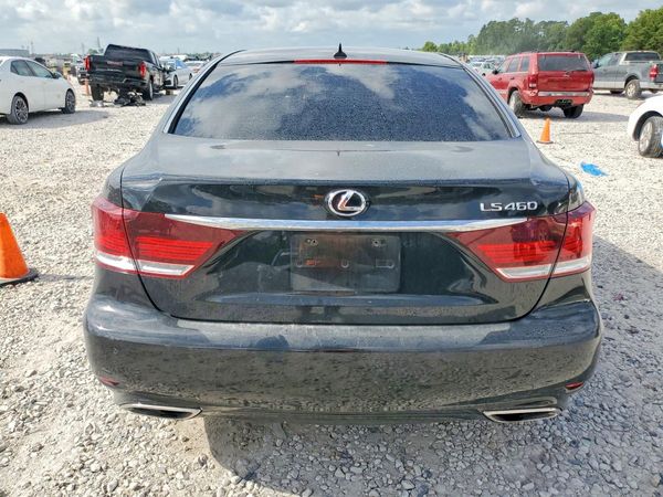 2013 LEXUS LS 460