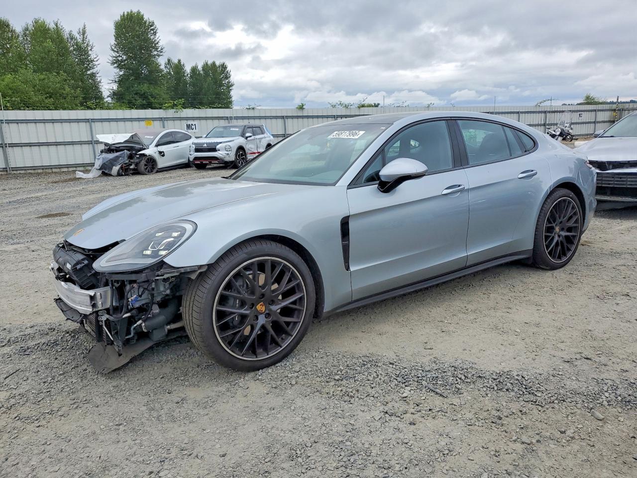2020 PORSCHE PANAMERA Panamera / Panamera 4