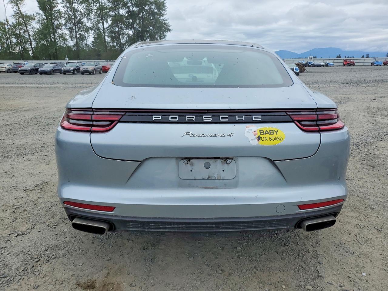 2020 PORSCHE PANAMERA Panamera / Panamera 4