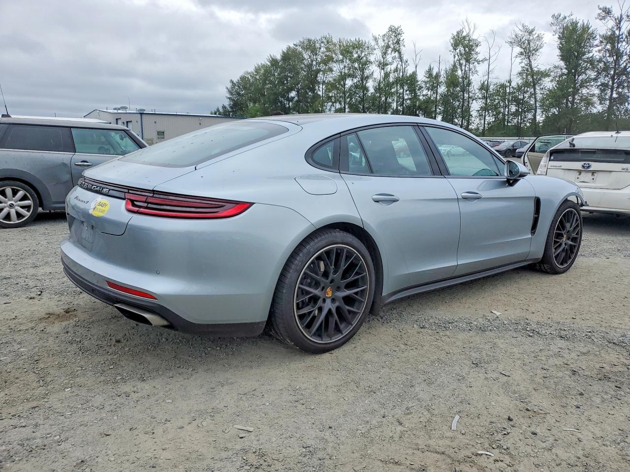 2020 PORSCHE PANAMERA Panamera / Panamera 4
