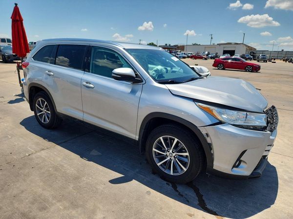 2019 TOYOTA HIGHLANDER SE/XLE