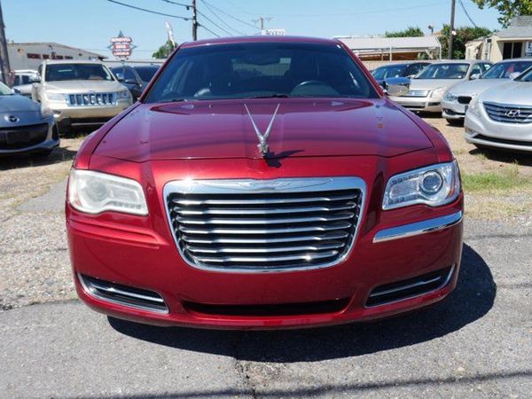 2014 CHRYSLER 300