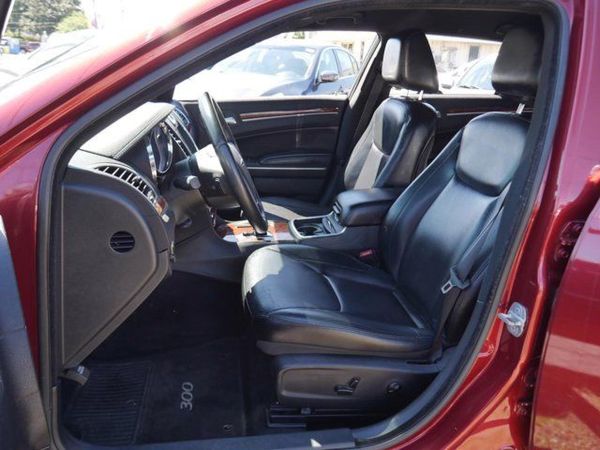 2014 CHRYSLER 300