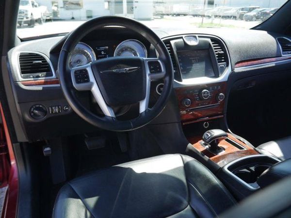 2014 CHRYSLER 300