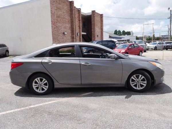 2013 HYUNDAI SONATA