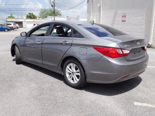 2013 HYUNDAI SONATA