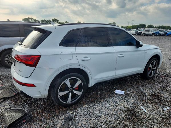2024 AUDI Q5