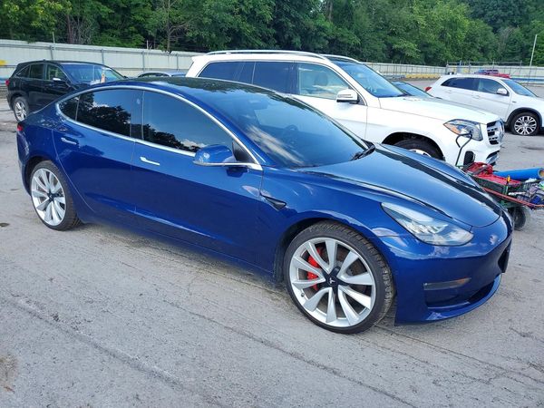 2019 TESLA MODEL 3