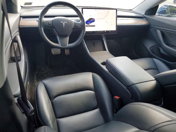2019 TESLA MODEL 3