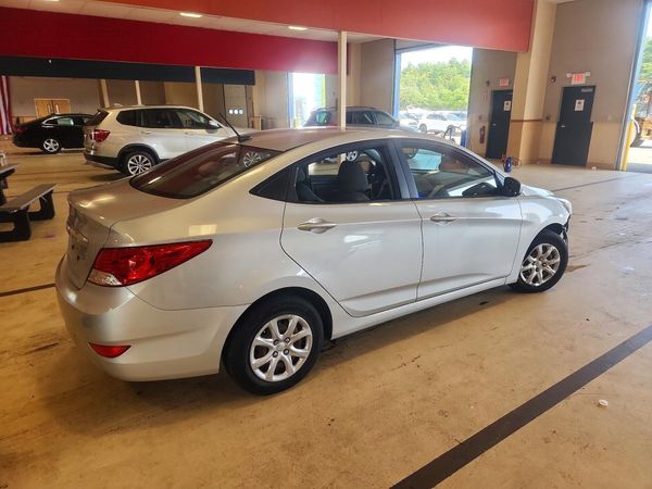 2014 HYUNDAI ACCENT