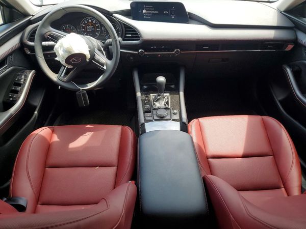 2024 MAZDA 3 Preferred Package