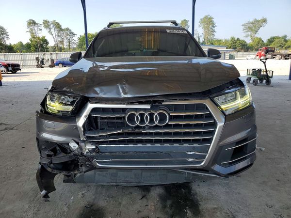 2018 AUDI Q7