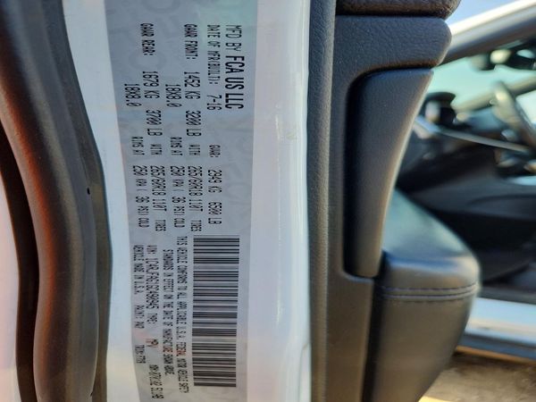 2016 JEEP GRAND CHEROKEE LAREDO 4X4