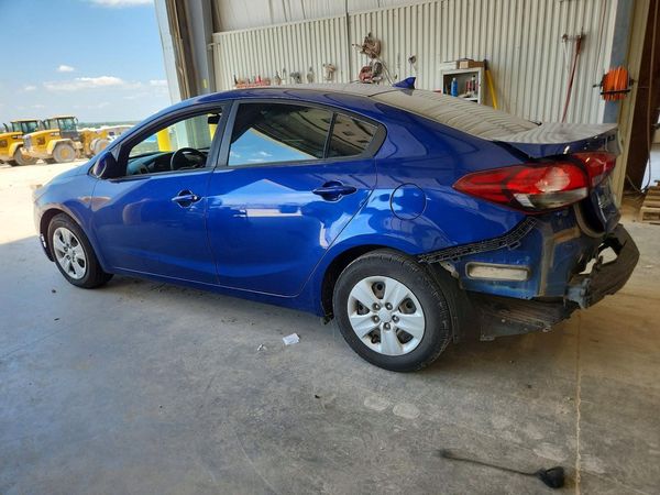 2017 KIA FORTE LX Base