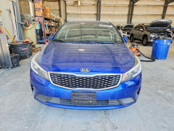 2017 KIA FORTE LX Base