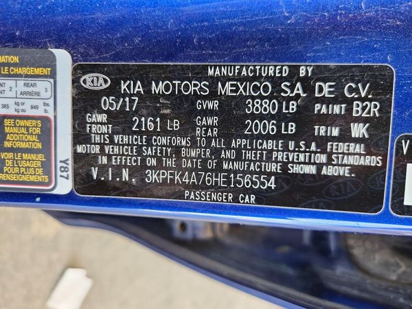 2017 KIA FORTE LX Base