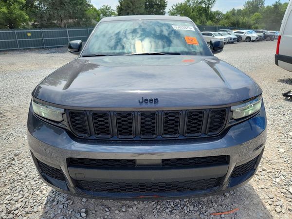 2025 JEEP GRAND CHEROKEE Laredo, Altitude