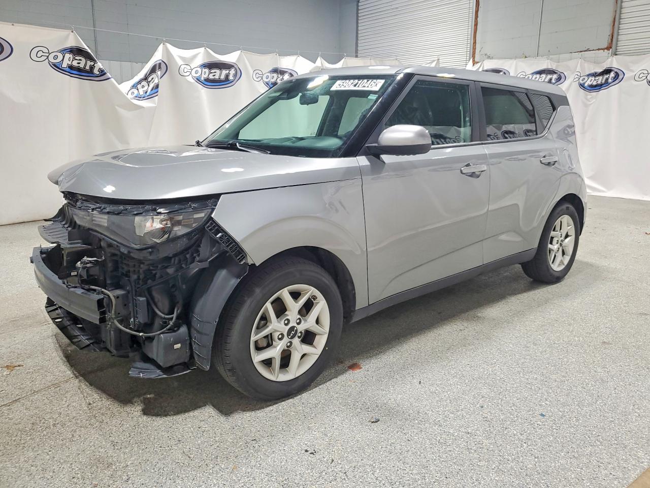2023 KIA SOUL LX, S