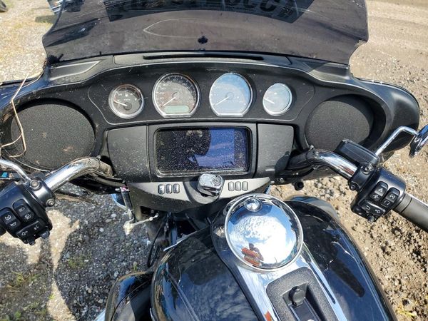 2025 HARLEY-DAVIDSON FL
