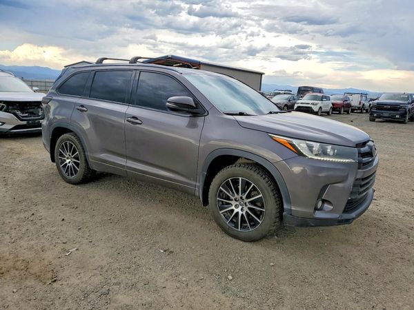 2018 TOYOTA HIGHLANDER SE/XLE