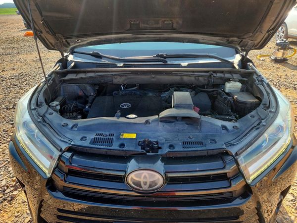 2017 TOYOTA HIGHLANDER SE/XLE