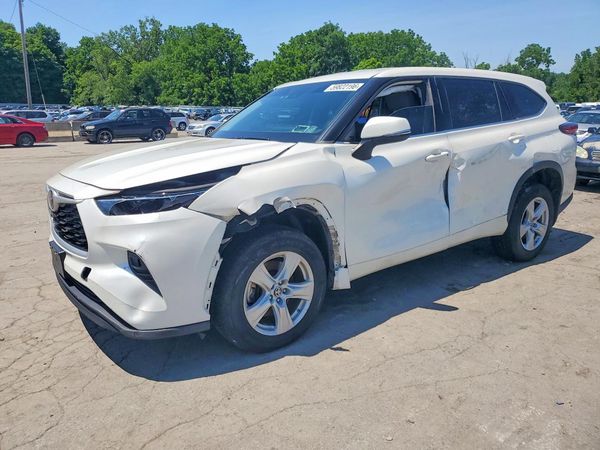 2021 TOYOTA HIGHLANDER LE