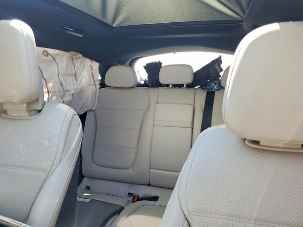 2024 MERCEDES-BENZ GLC