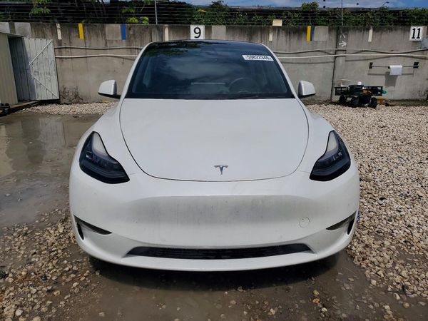 2020 TESLA MODEL Y