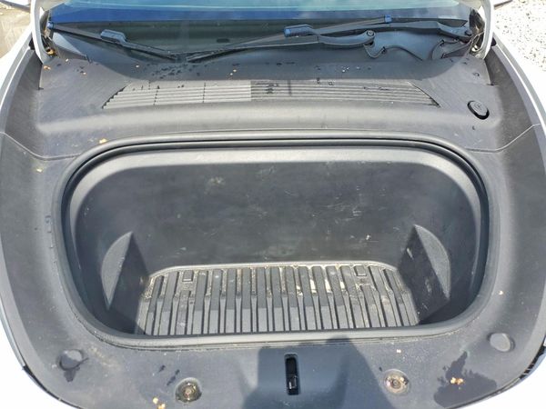2020 TESLA MODEL Y