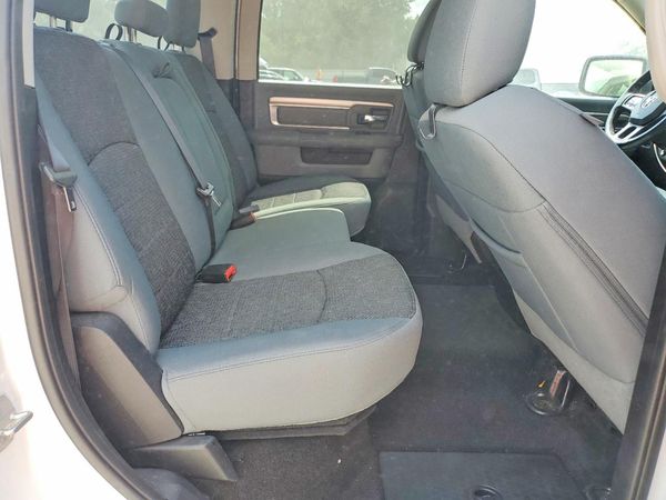 2015 RAM 1500 SLT