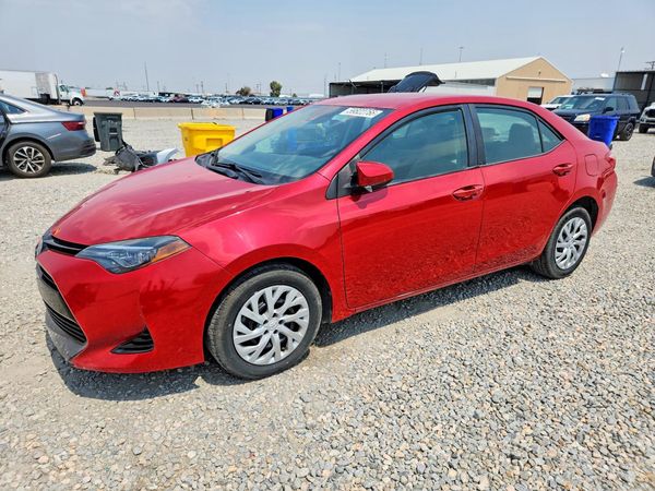 2018 TOYOTA COROLLA