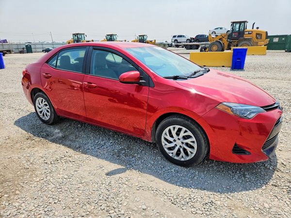 2018 TOYOTA COROLLA