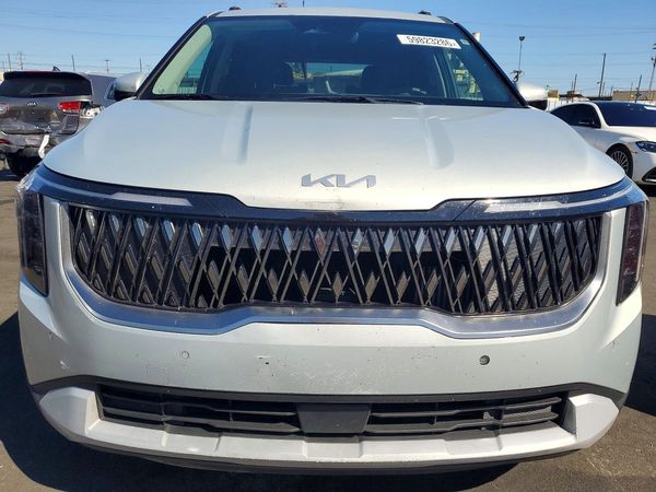 2025 KIA CARNIVAL