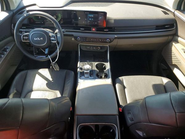 2025 KIA CARNIVAL