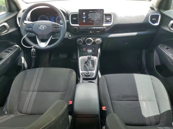 2021 HYUNDAI VENUE SEL & Denim