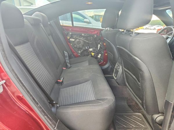 2018 DODGE CHARGER SXT Plus